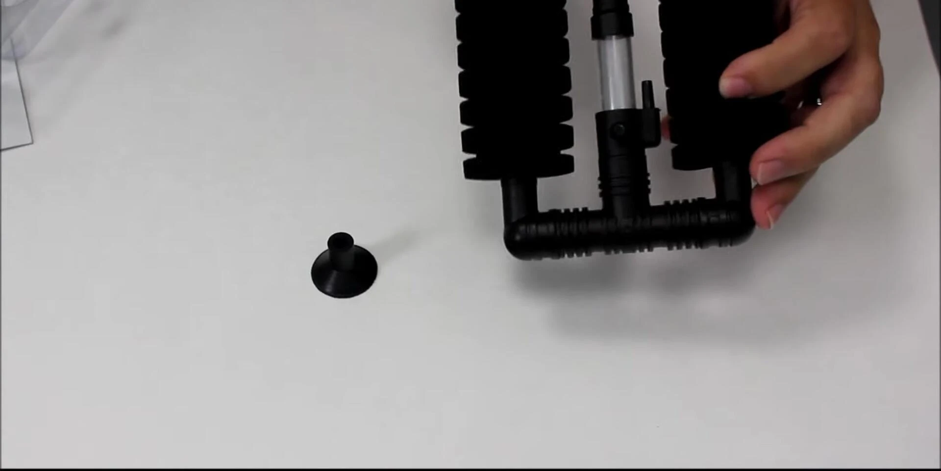 View of the air pump connection point on the filter.