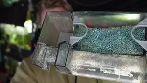 Sponge vs. Hang-on-Back Filters: The Ultimate Aquarium Filter Showdown