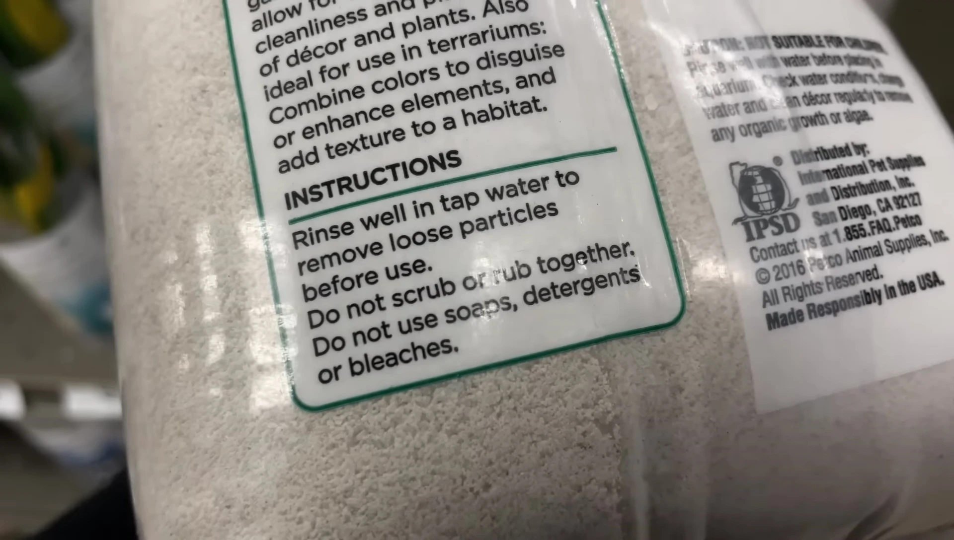 Aquarium sand