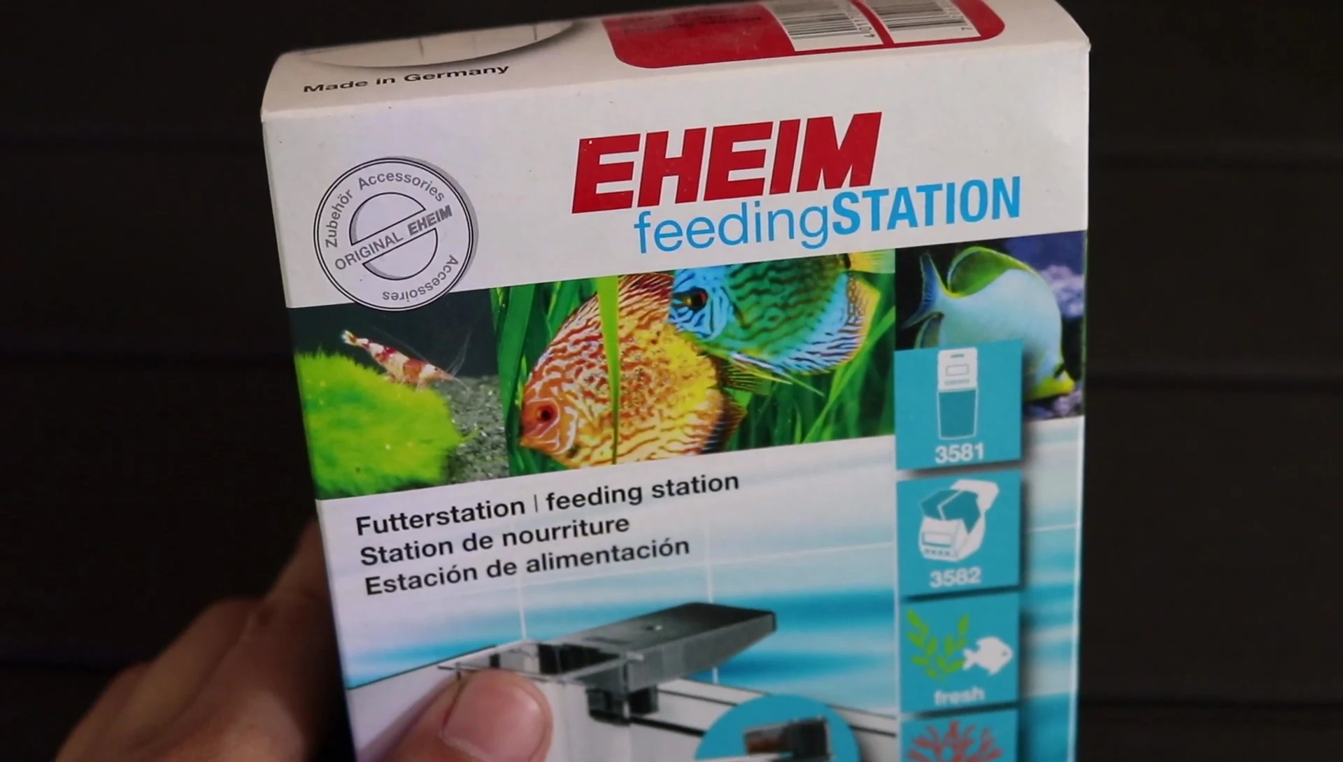 The Eheim feeding station.