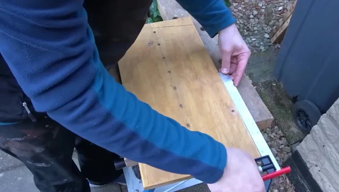 Cover the base with carpet: Apply solvent-free adhesive to the plywood base and attach carpet scraps. Secure with weights until the adhesive dries. Trim excess carpet.