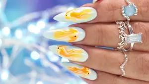 Vertical Ombre & Marble Gel Goldfish Nail Art Tutorial