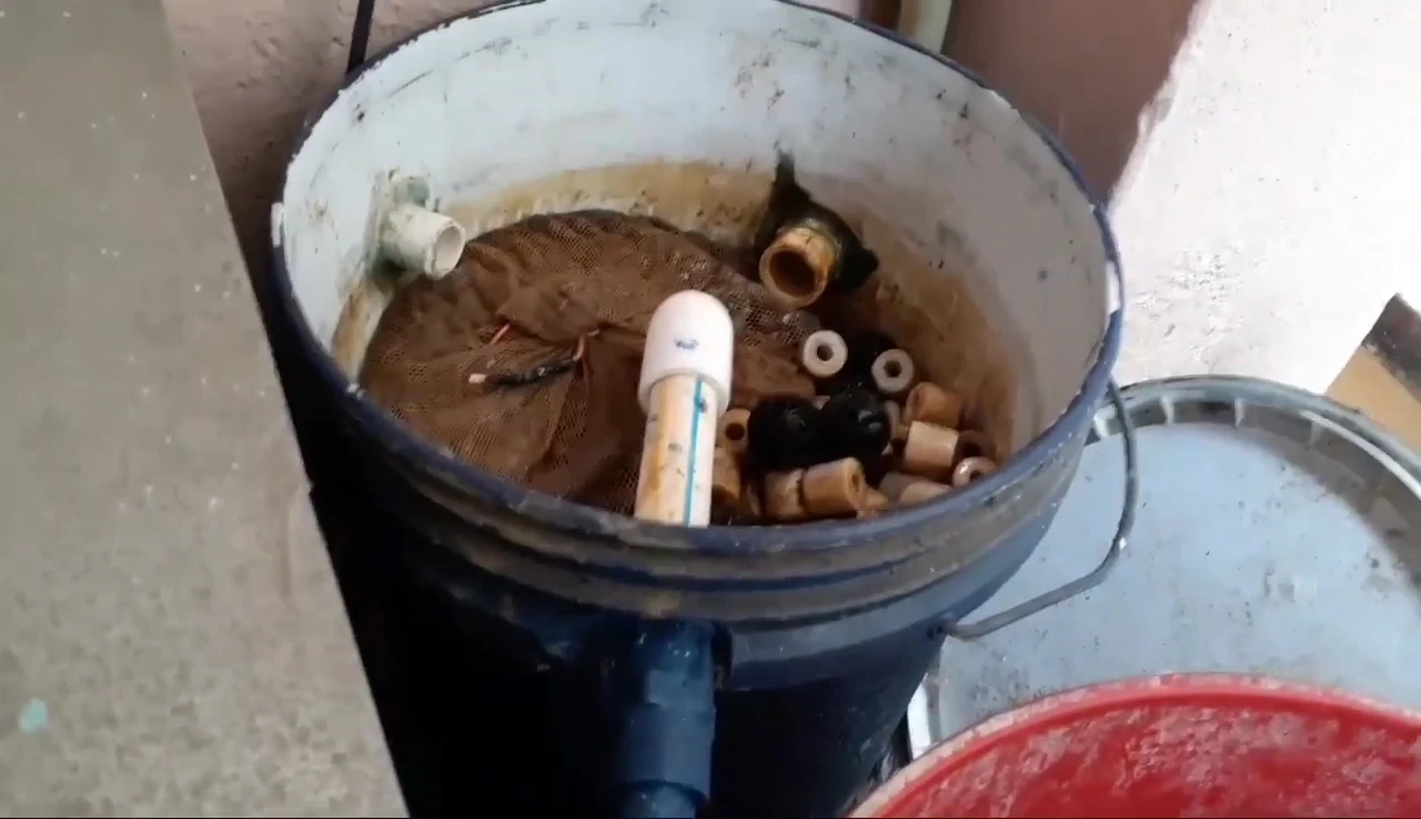 The filter completely dry after a power outage.