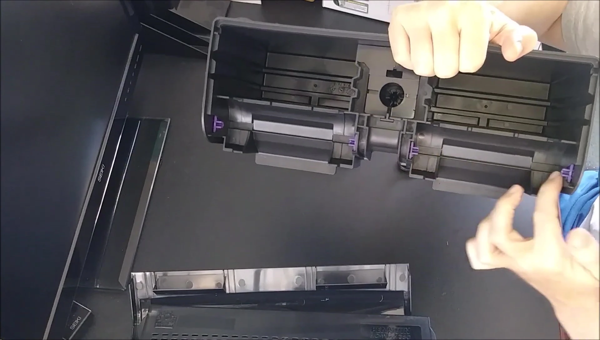 Filter components shown