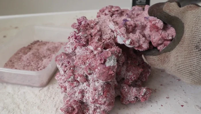 Repeat Steps 3 & 4: Add more powder and glue to completely fill the joint, creating a strong and stable connection.