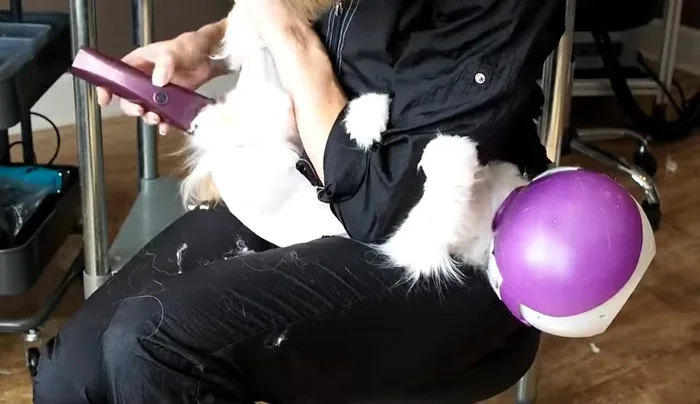 Use a set-and-define approach for crisp lines (shave with the growth initially, then against it to define).