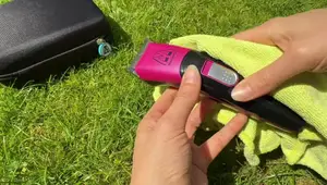 Master Clip Showmate Two Trimmer Cleaning & Maintenance Guide