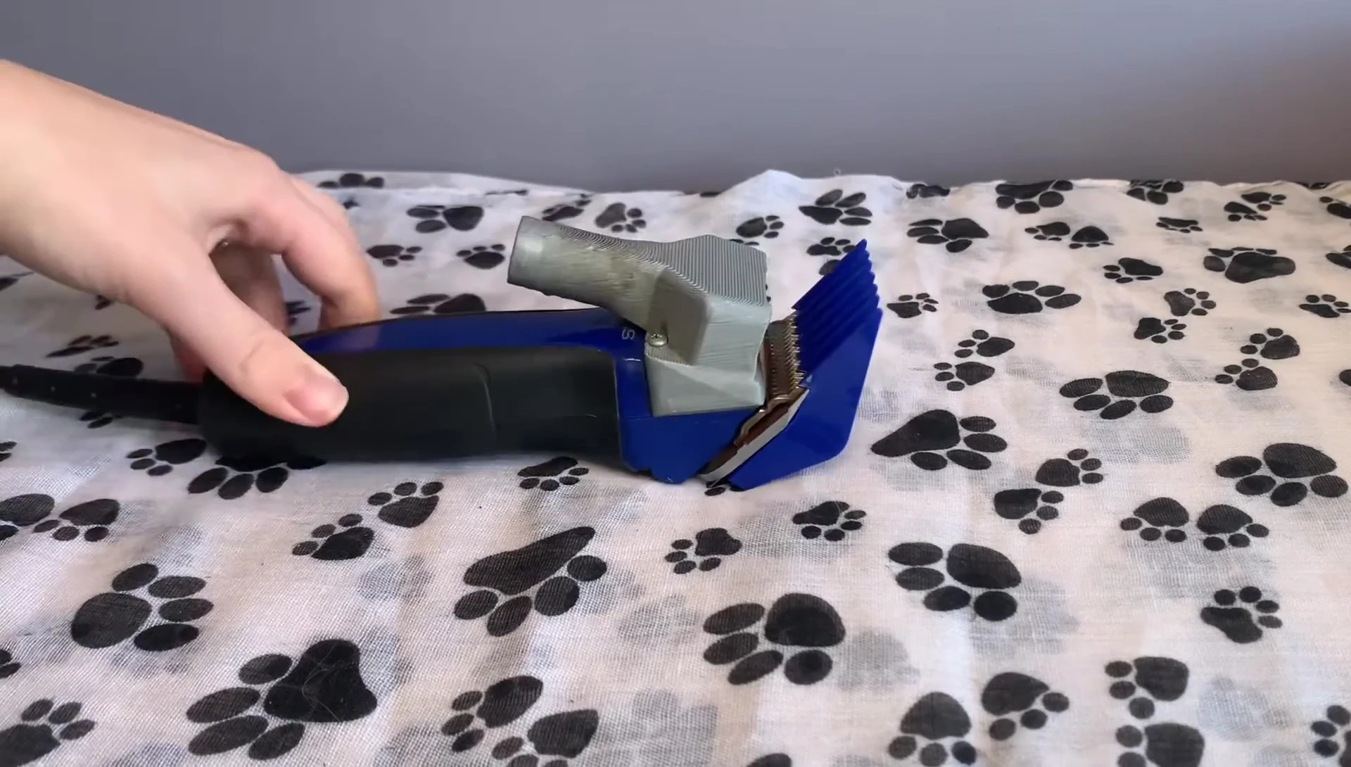 Snap-on combs in use