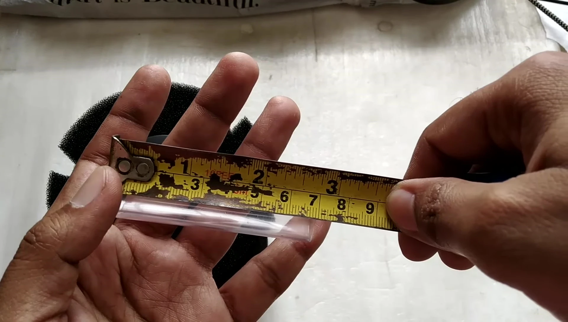 Measuring the dimensions of the XY380 filter